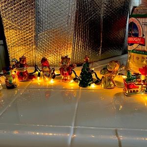 VINTAGE SET HEAVY GLASS CHRISTMAS ORNAMENTS with Bonus 2Polar Bear figures #0045